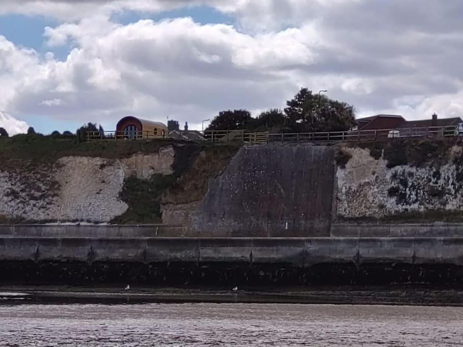 Spring Tide Cliff Top Glamping Pod With Direct Sea Views Birchington-on-Sea Exterior foto